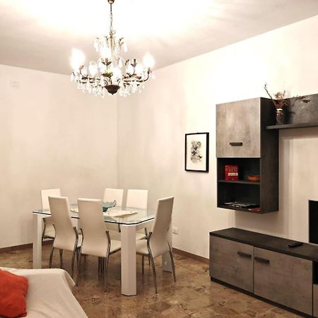 Laura Apartment Venice 4 P. 15 M To Venice Местре Екстер'єр фото